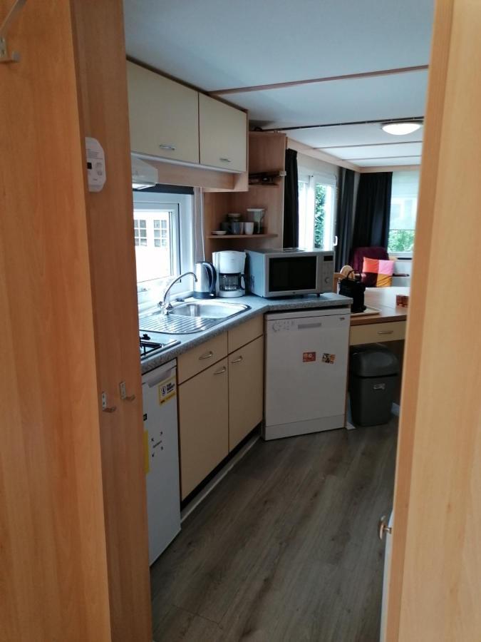 Chalet 4-6 Personen Epe F15 Van Alle Gemakken Voorzien Max Aantal Volwassen Personen Bedraagt 4 Exteriér fotografie