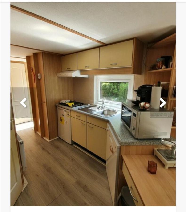 Chalet 4-6 Personen Epe F15 Van Alle Gemakken Voorzien Max Aantal Volwassen Personen Bedraagt 4 Exteriér fotografie